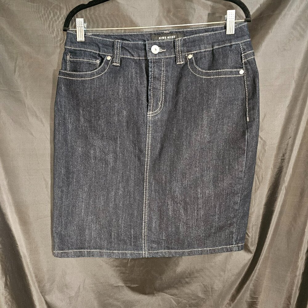 Nine West Jeans "Missy" dark blue denim skirt. Like new. Size 8